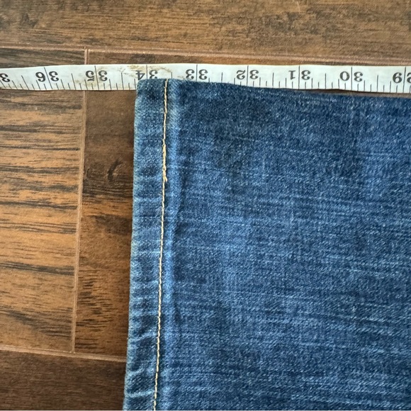 Wrangler Women’s No Gap Waistband Q Baby Jeans - Picture 8 of 8